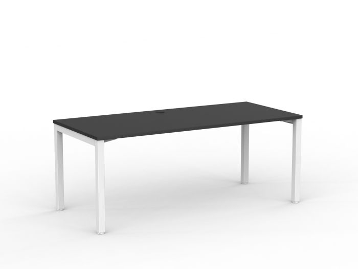 Cubit Desk