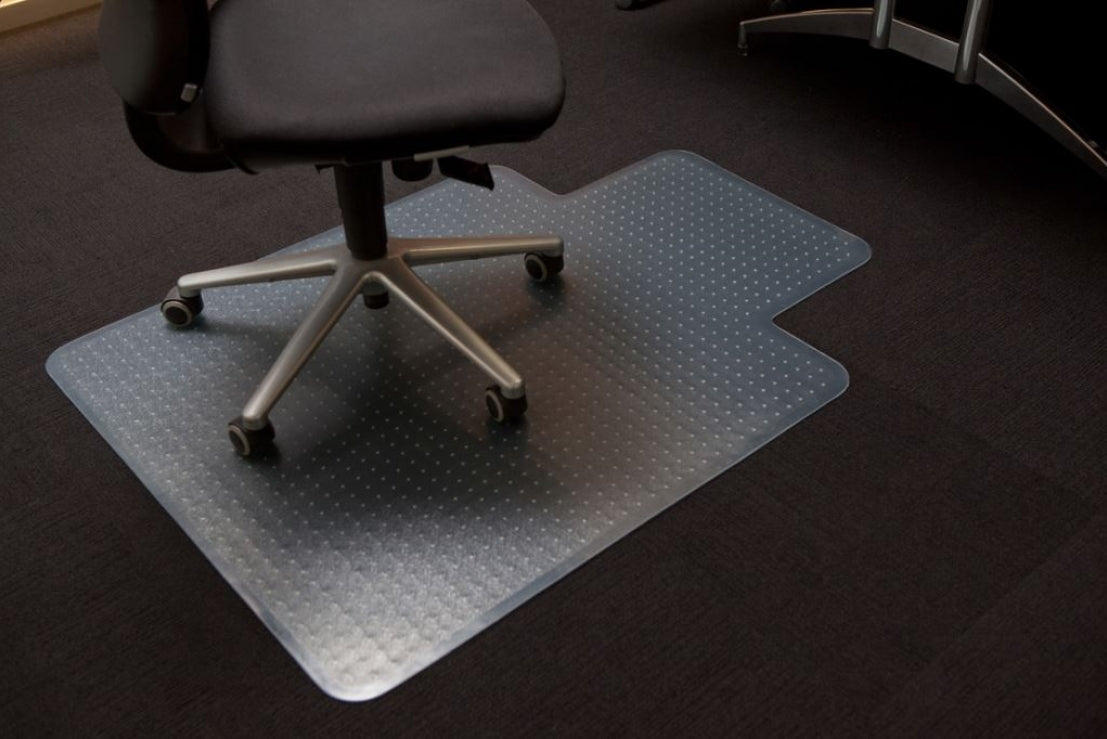 Plastic floor mat for office chair on discount carpet